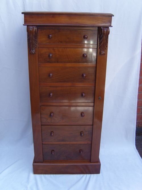 Walnut Wellington Chest